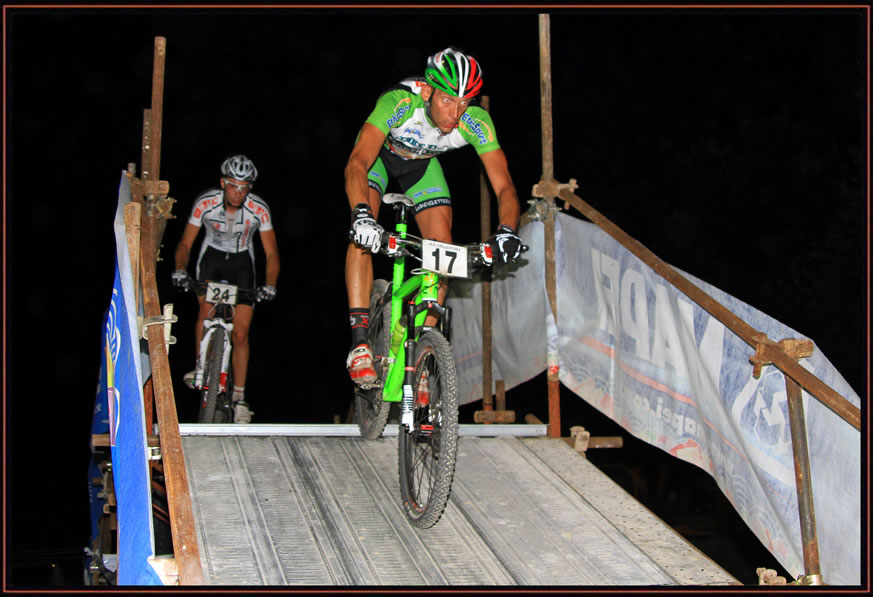 05/08/11 - Masone (Ge) - 3° Masone Bike Night - Articolo - Foto - Classifiche